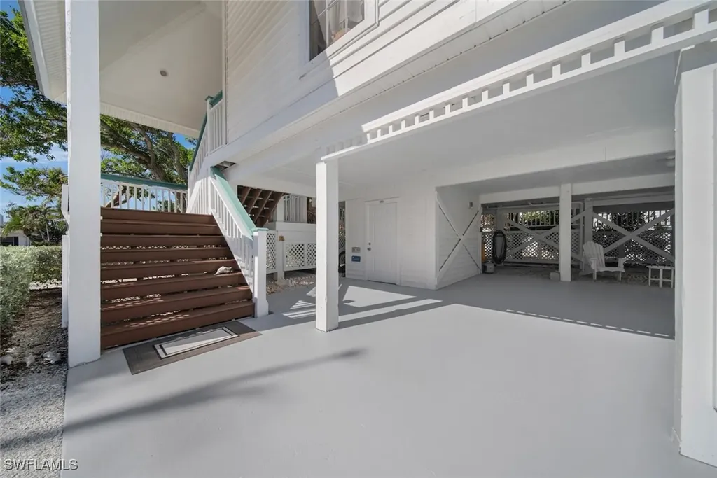 862 Beach Road Sanibel FL 33957