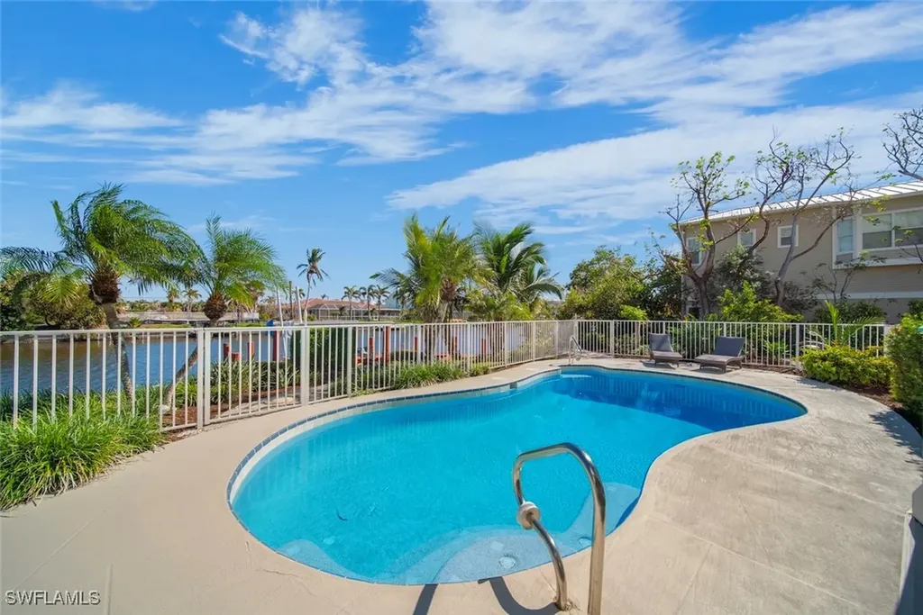 862 Beach Road Sanibel FL 33957