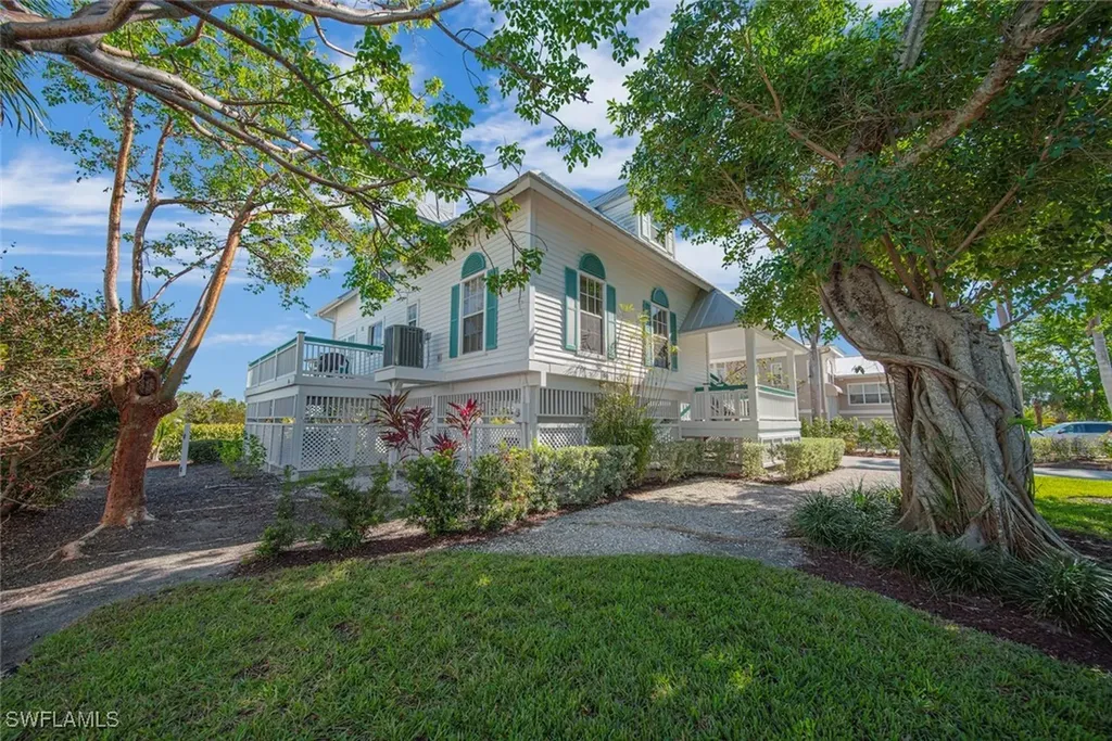862 Beach Road Sanibel FL 33957
