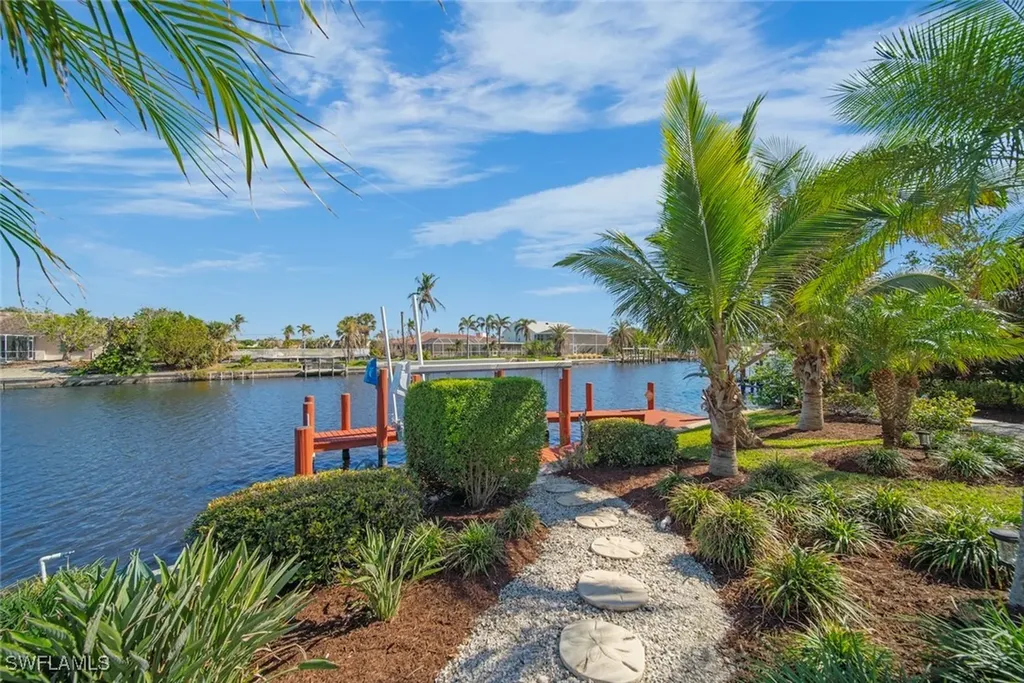 862 Beach Road Sanibel FL 33957