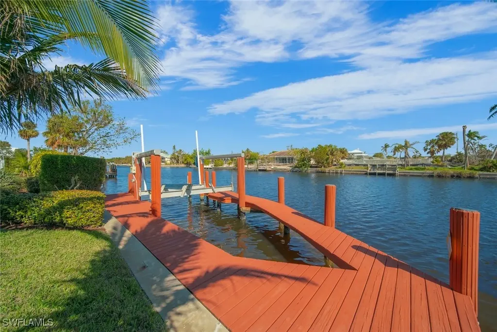 862 Beach Road Sanibel FL 33957