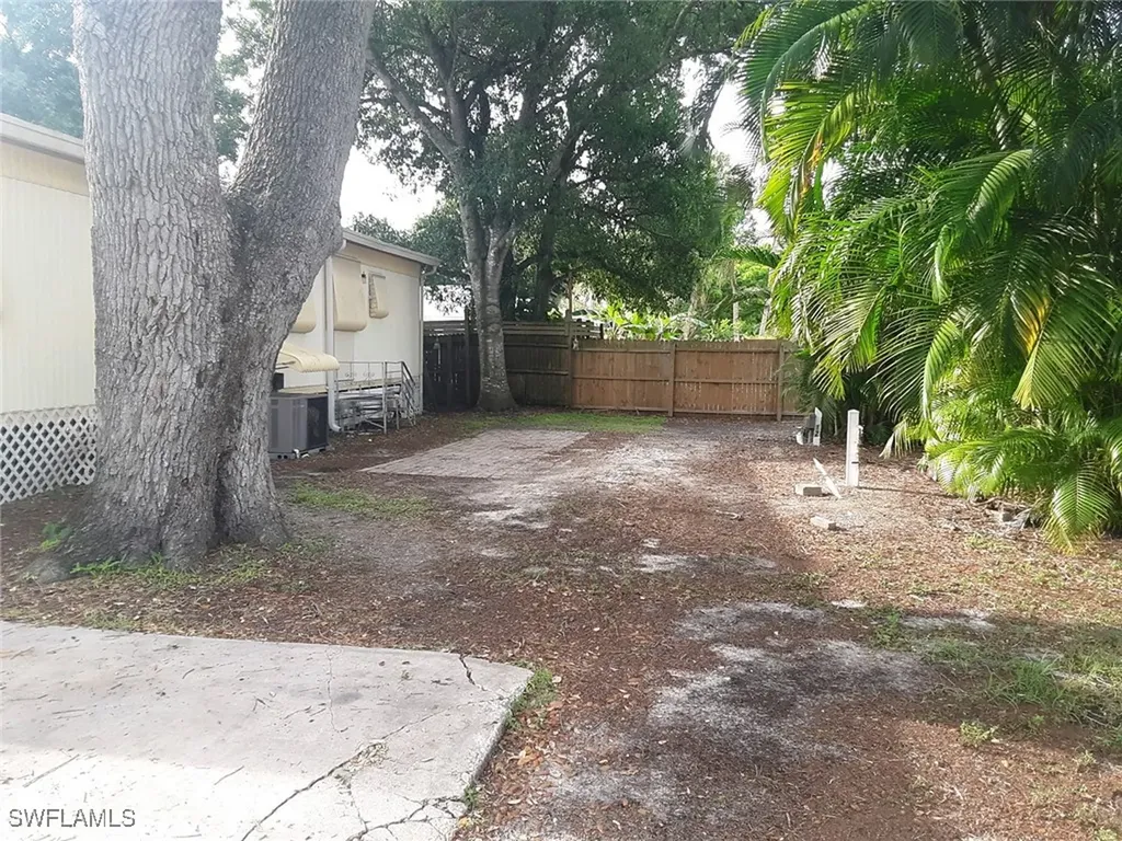 1699 Ixora Drive North Fort Myers FL 33917