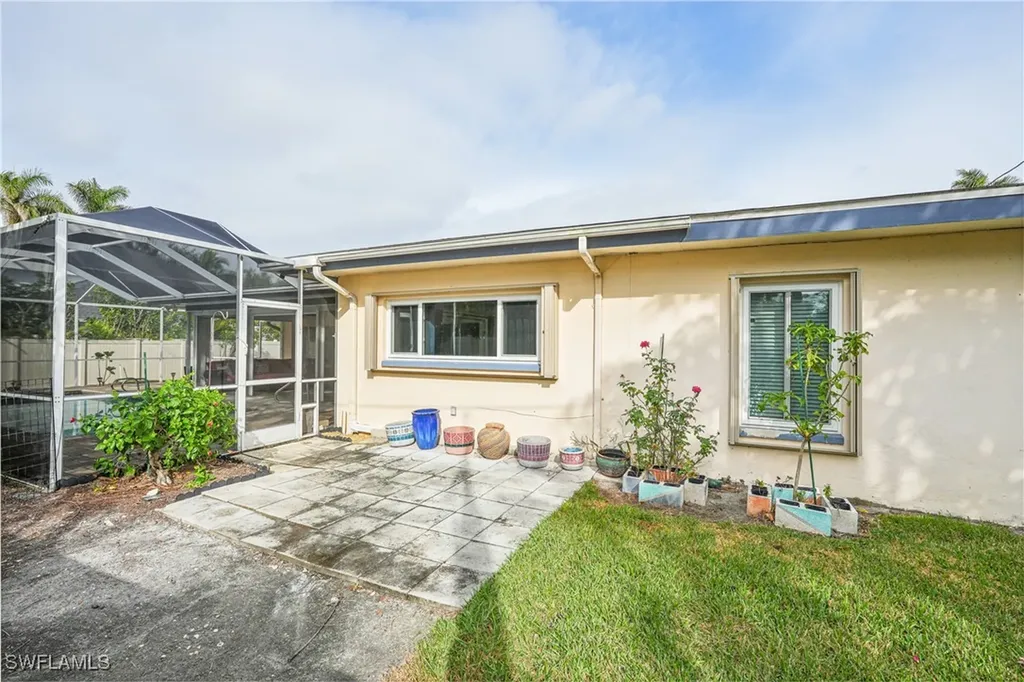 1308 Walden Drive Fort Myers FL 33901