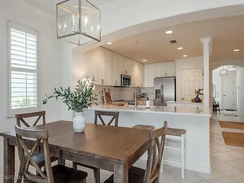 1128 Manor Lake Drive Naples FL 34110