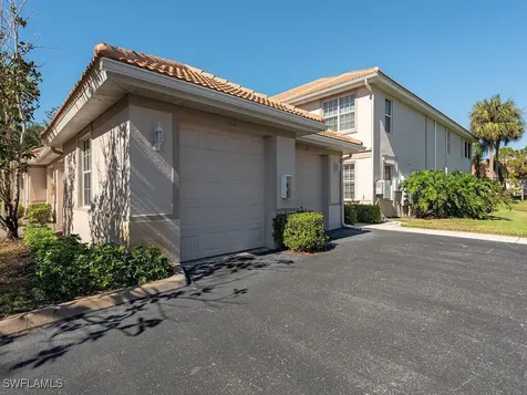 1128 Manor Lake Drive Naples FL 34110