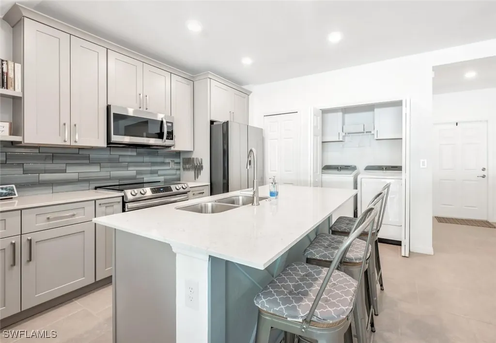 14195 Oviedo Place Fort Myers FL 33905