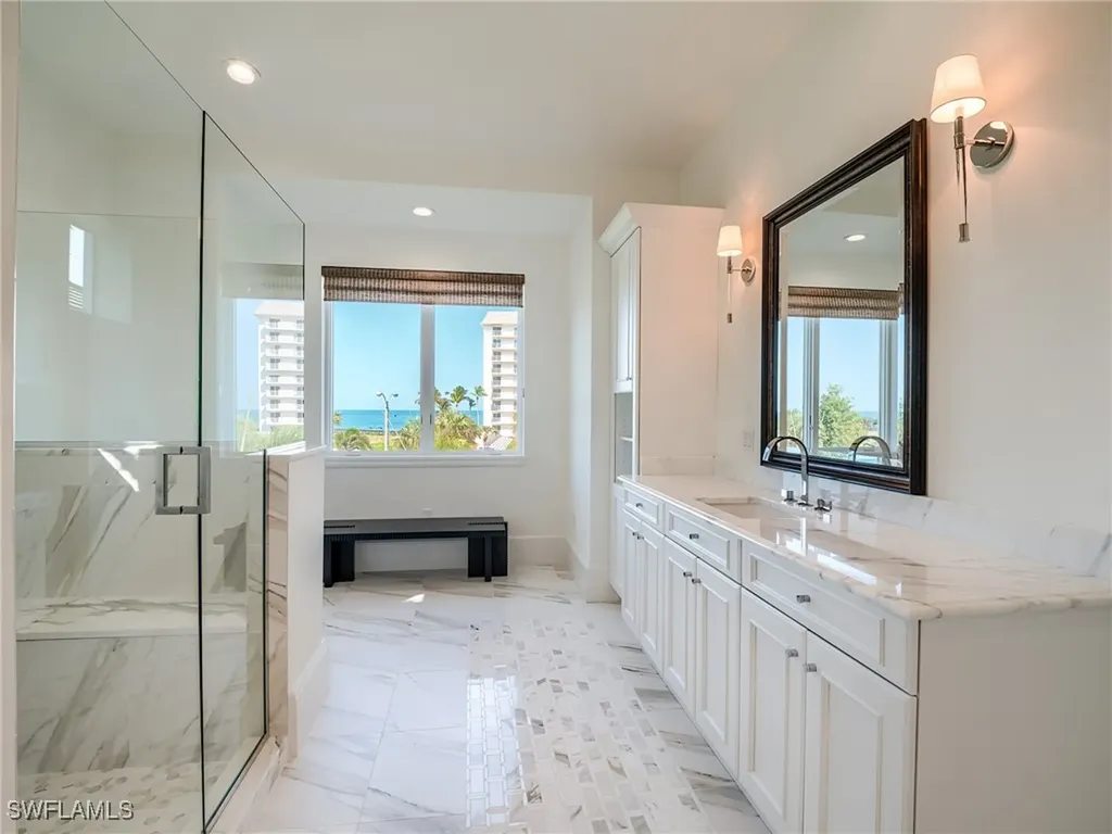 1724 Gulf Shore Boulevard N Naples FL 34102