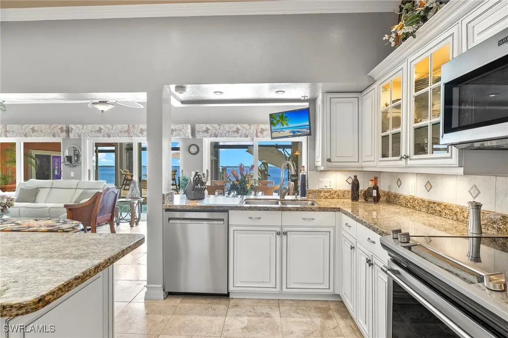 2246 SE 28th Street Cape Coral FL 33904