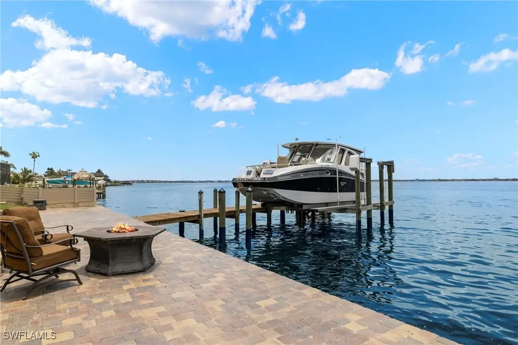 2246 SE 28th Street Cape Coral FL 33904