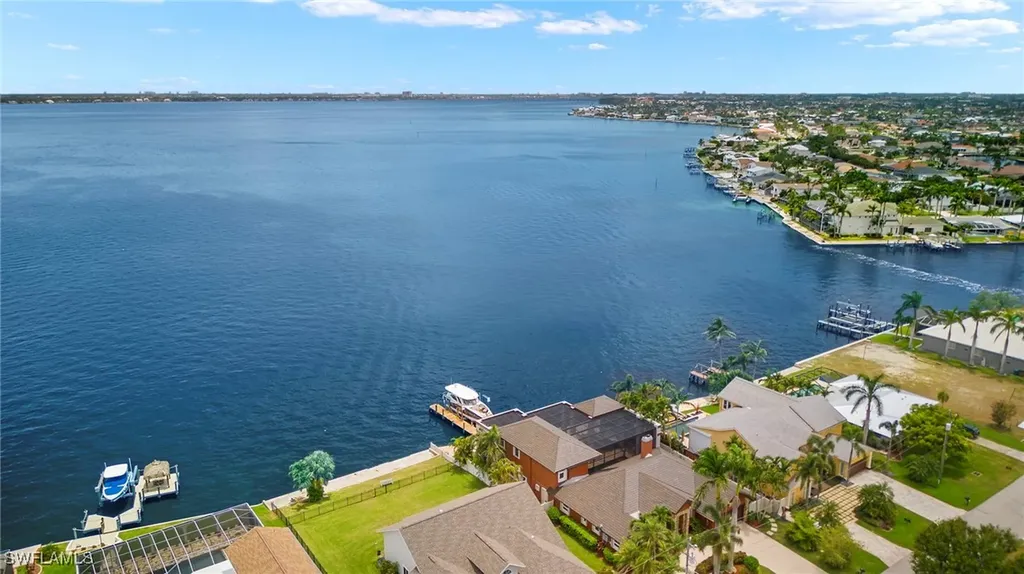 2246 SE 28th Street Cape Coral FL 33904