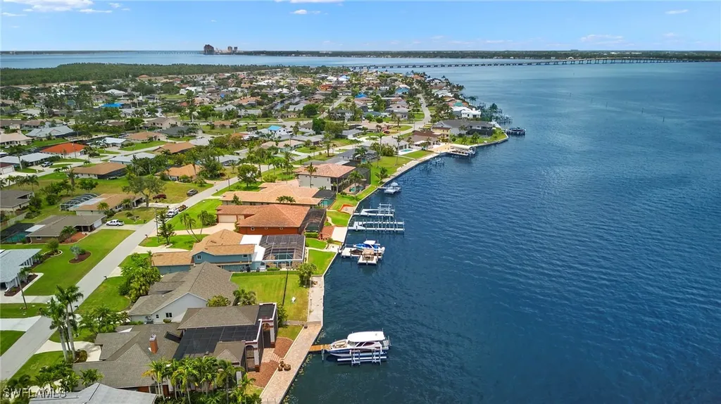 2246 SE 28th Street Cape Coral FL 33904