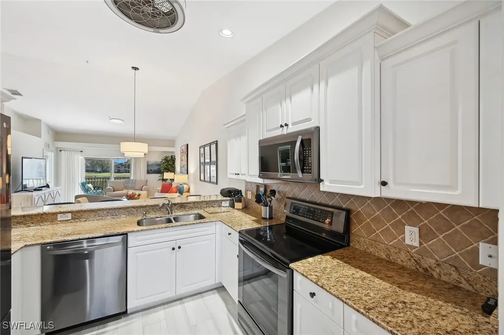 2790 Cypress Trace Circle Naples FL 34119