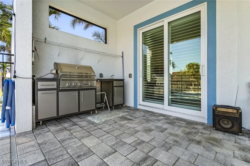 2726 Mangrove Street St. James City FL 33956