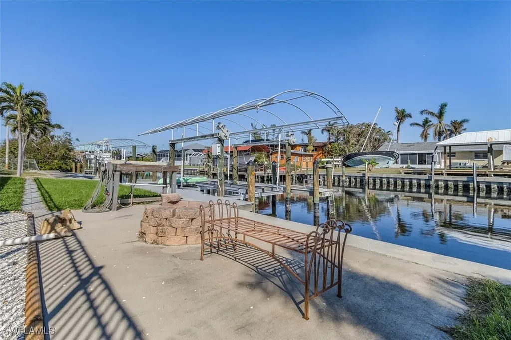 2726 Mangrove Street St. James City FL 33956