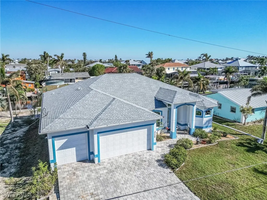 2726 Mangrove Street St. James City FL 33956