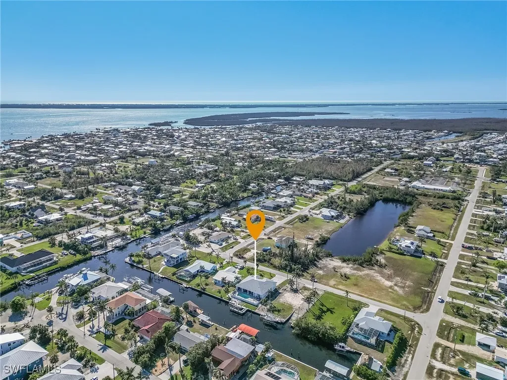 2726 Mangrove Street St. James City FL 33956