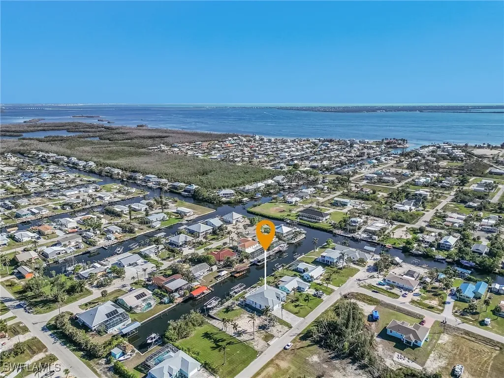 2726 Mangrove Street St. James City FL 33956