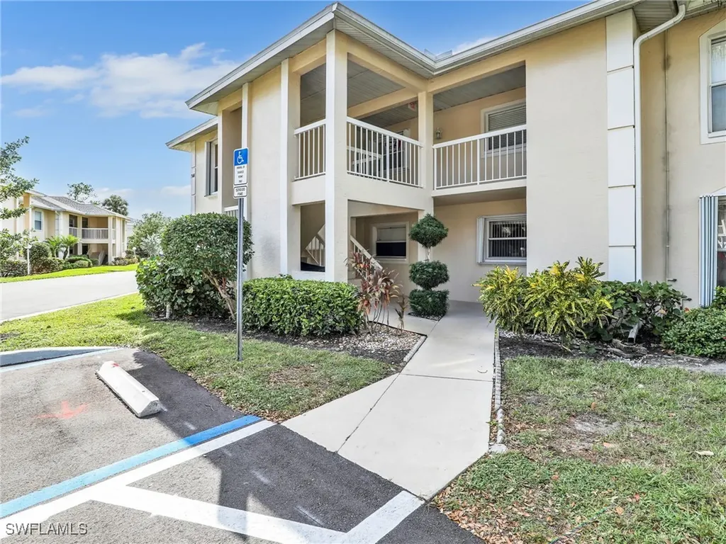 744 Landover Circle Naples FL 34104