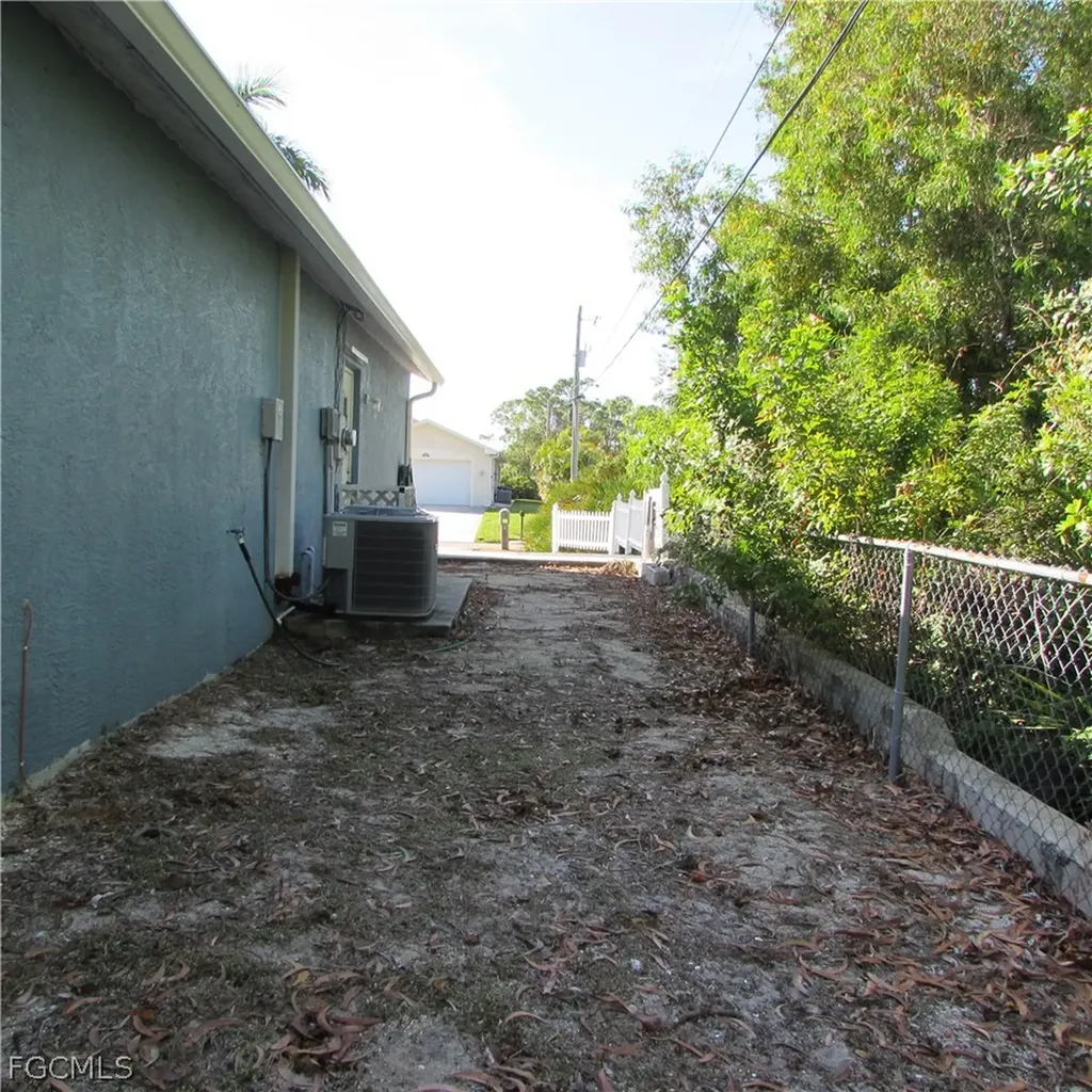 3790 Tangelo Drive St. James City FL 33956
