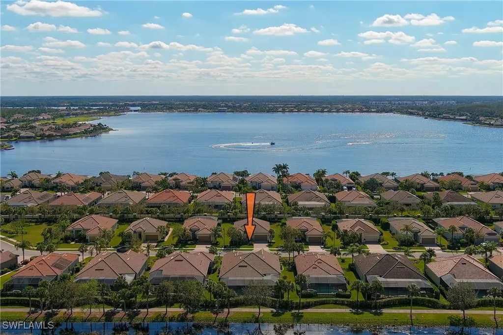 9307 Fieldstone Lane Naples FL 34120