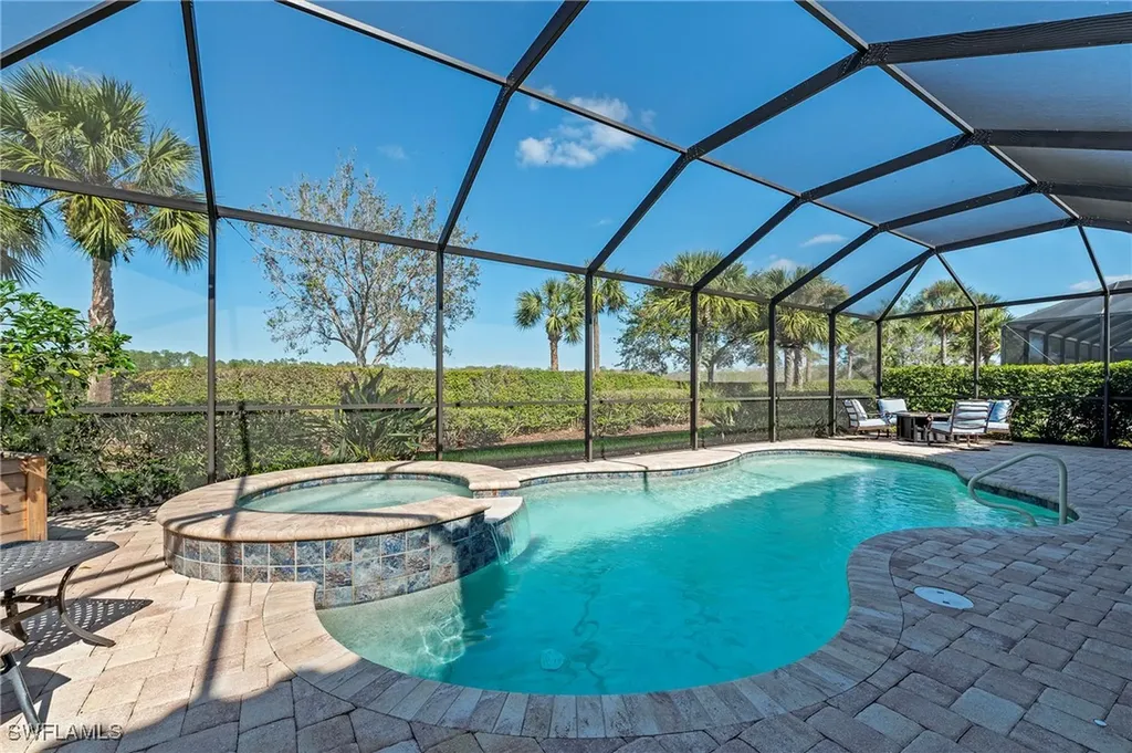 9307 Fieldstone Lane Naples FL 34120
