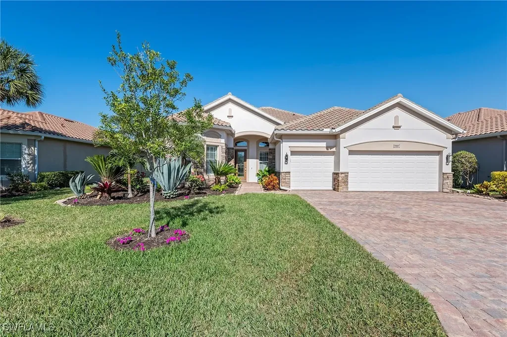 9307 Fieldstone Lane Naples FL 34120