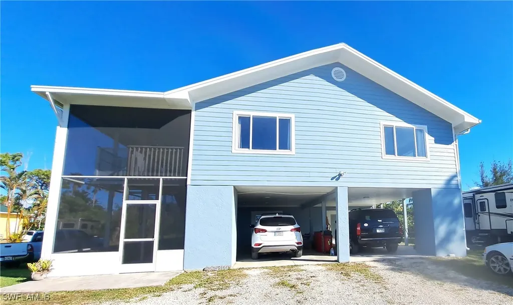 8500 Redwood Drive St. James City FL 33956