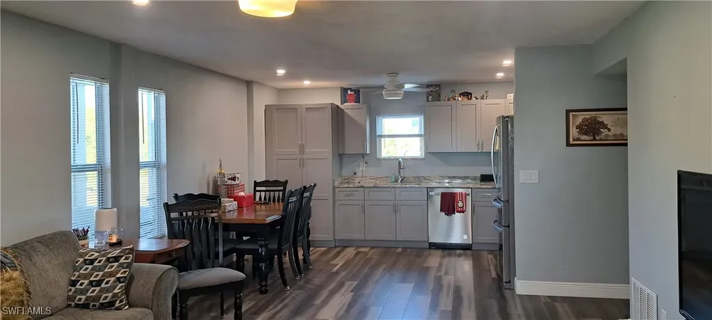 8500 Redwood Drive St. James City FL 33956