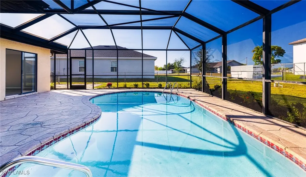 1013 NE 11th Street Cape Coral FL 33909