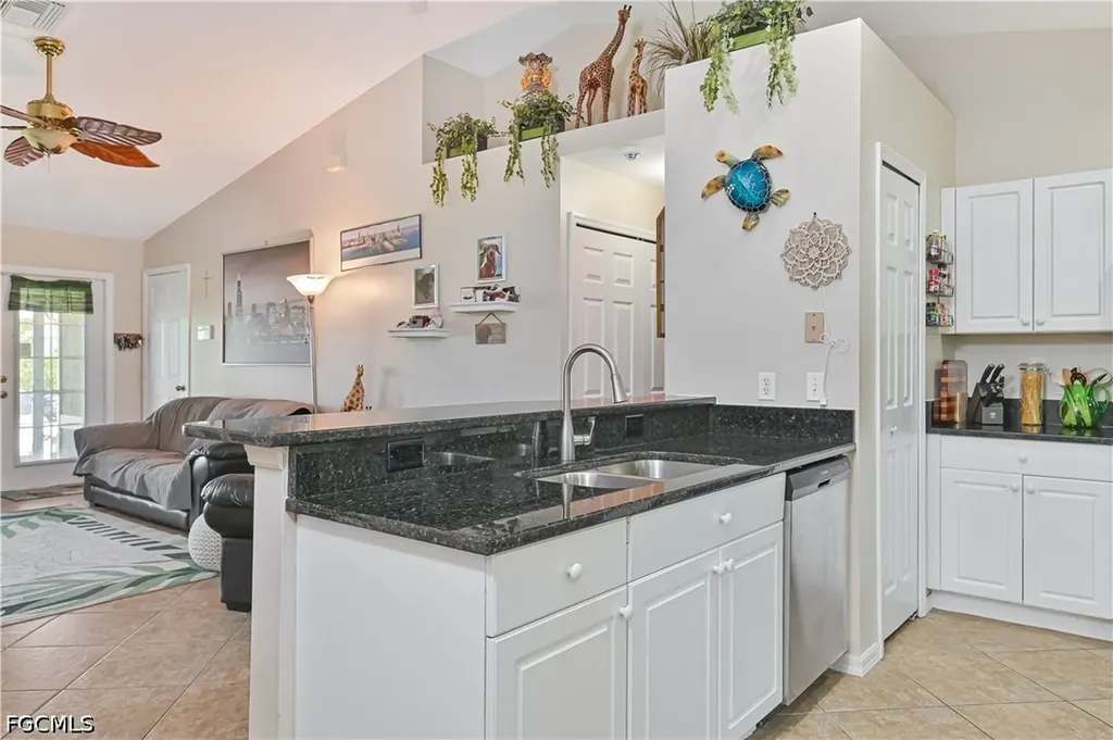 1744 SW 15th Street Cape Coral FL 33991