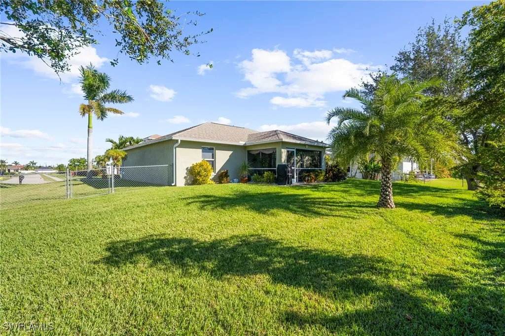 1744 SW 15th Street Cape Coral FL 33991