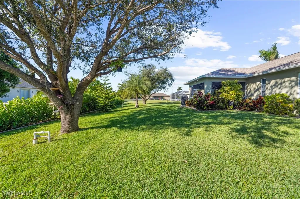 1744 SW 15th Street Cape Coral FL 33991