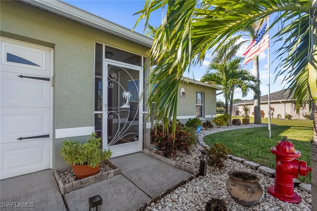 1744 SW 15th Street Cape Coral FL 33991