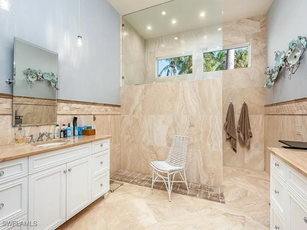 8808 La Palma Lane Naples FL 34108