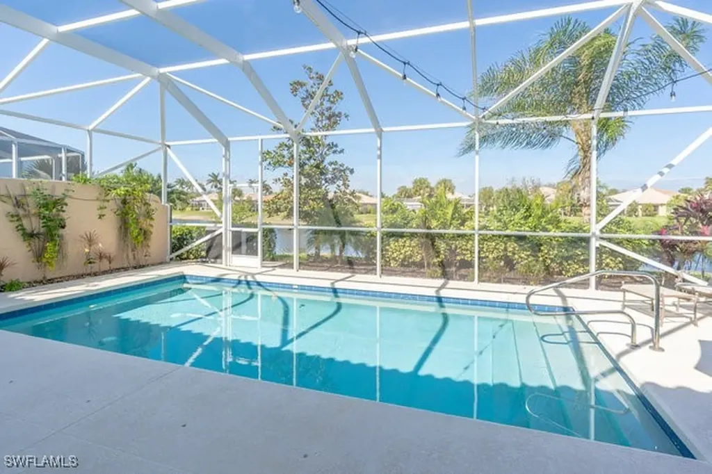 8547 Alessandria Court Naples FL 34114