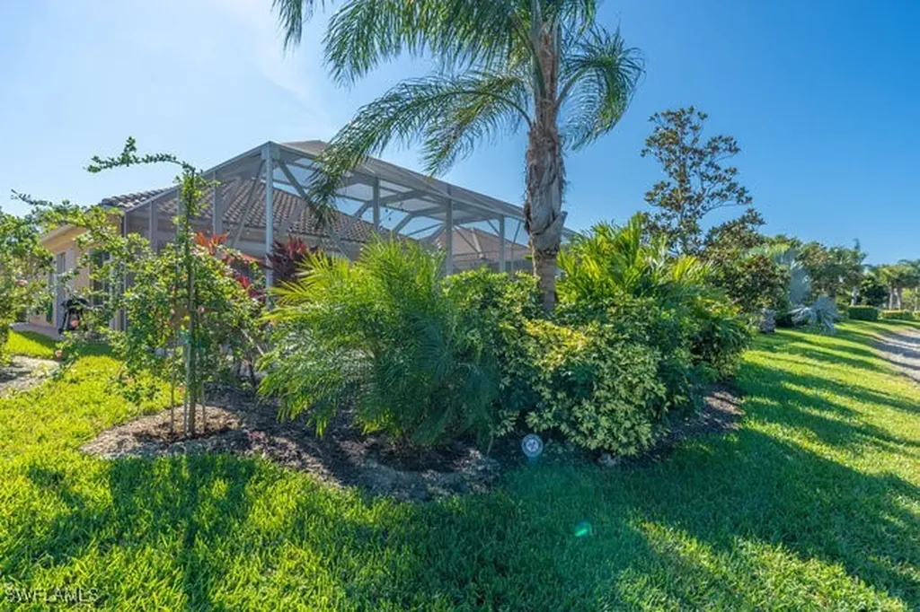 8547 Alessandria Court Naples FL 34114