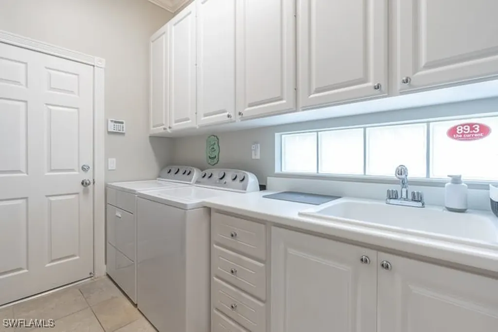 8547 Alessandria Court Naples FL 34114