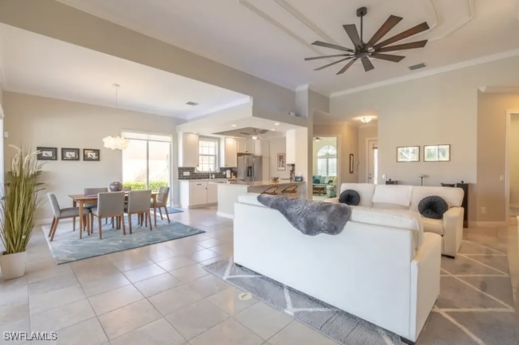 8547 Alessandria Court Naples FL 34114