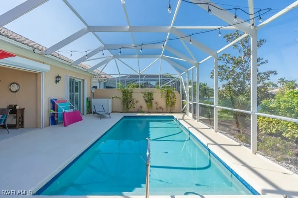 8547 Alessandria Court Naples FL 34114