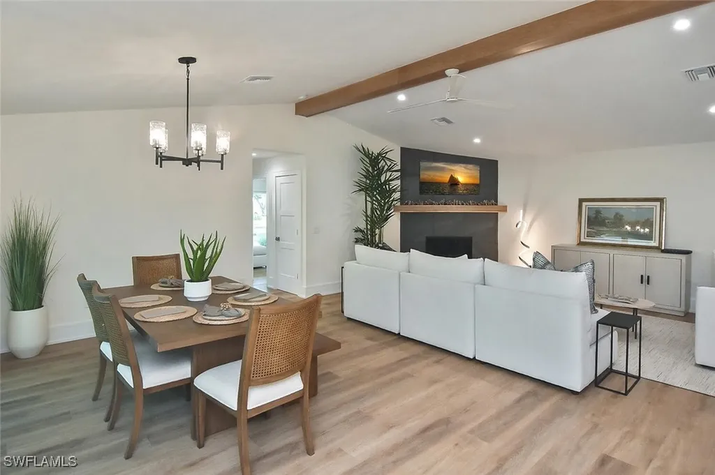 381 Norwood Court Fort Myers FL 33919