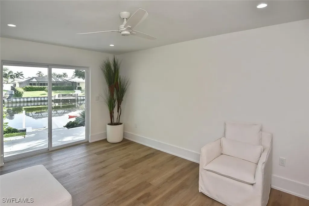 381 Norwood Court Fort Myers FL 33919