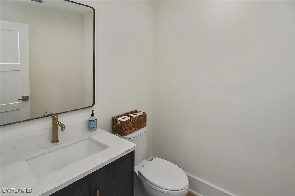 381 Norwood Court Fort Myers FL 33919