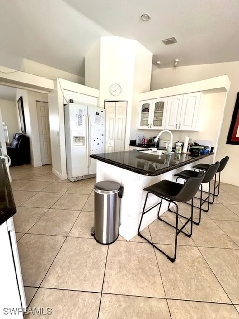 3906 SW 26th Court Cape Coral FL 33914
