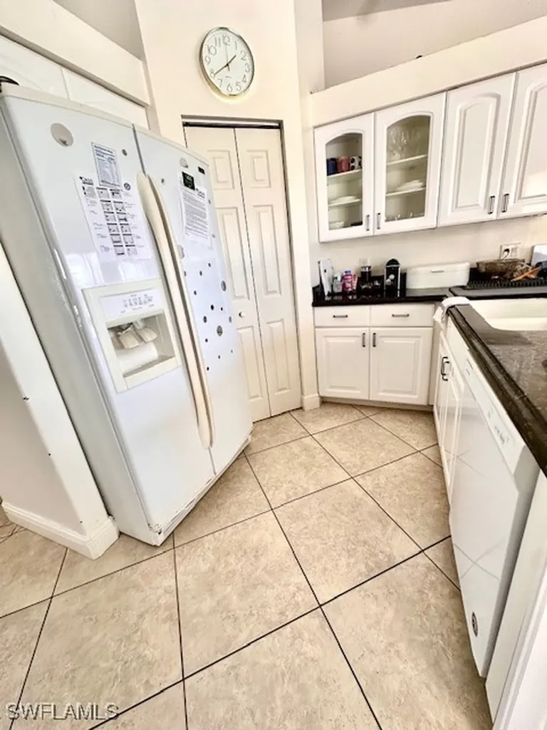 3906 SW 26th Court Cape Coral FL 33914