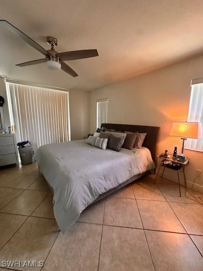 3906 SW 26th Court Cape Coral FL 33914