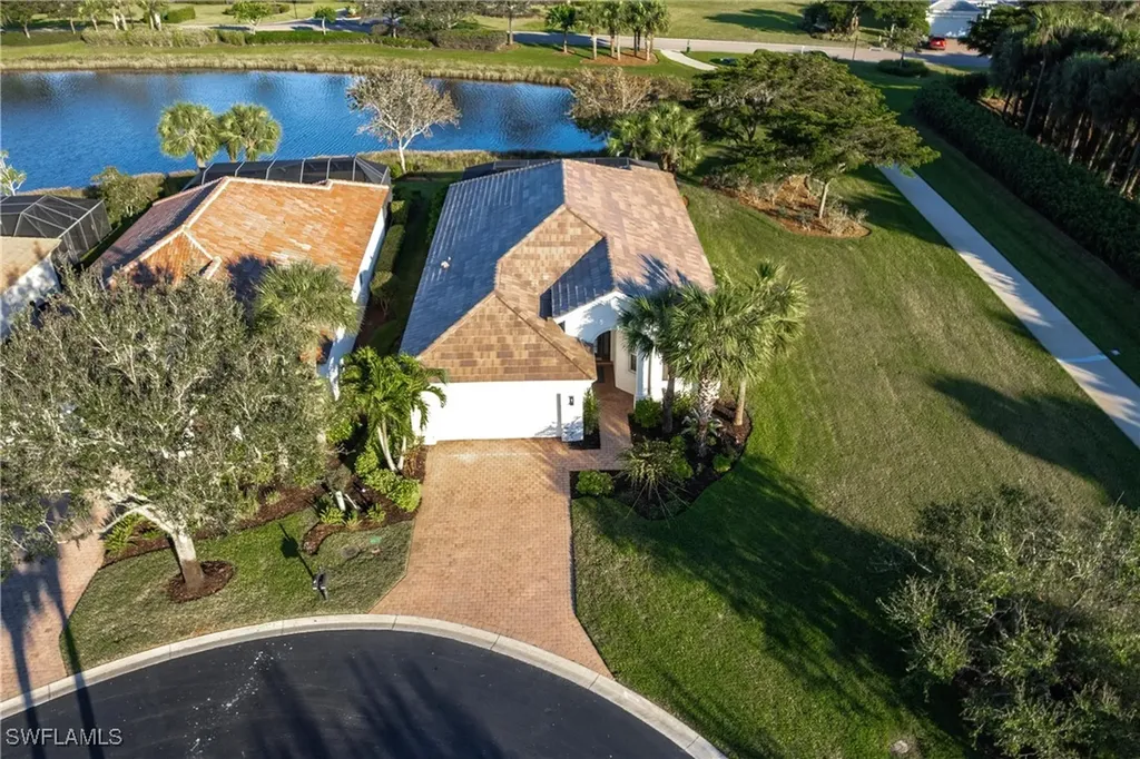 3920 Lakeview Isle Court Fort Myers FL 33905