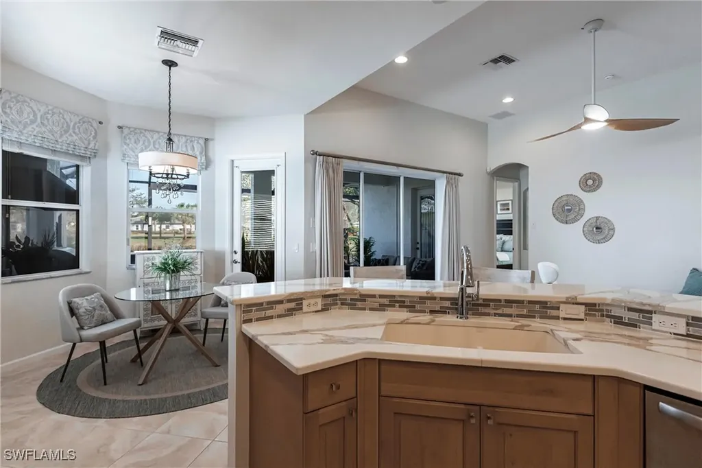 3920 Lakeview Isle Court Fort Myers FL 33905