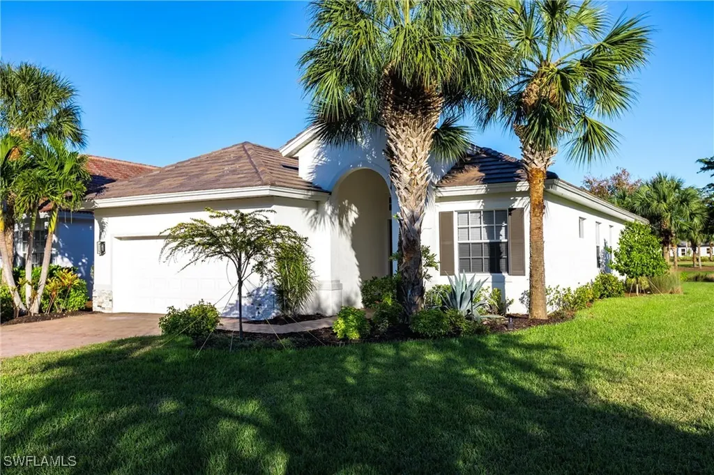 3920 Lakeview Isle Court Fort Myers FL 33905