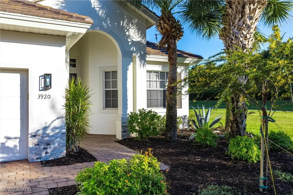 3920 Lakeview Isle Court Fort Myers FL 33905