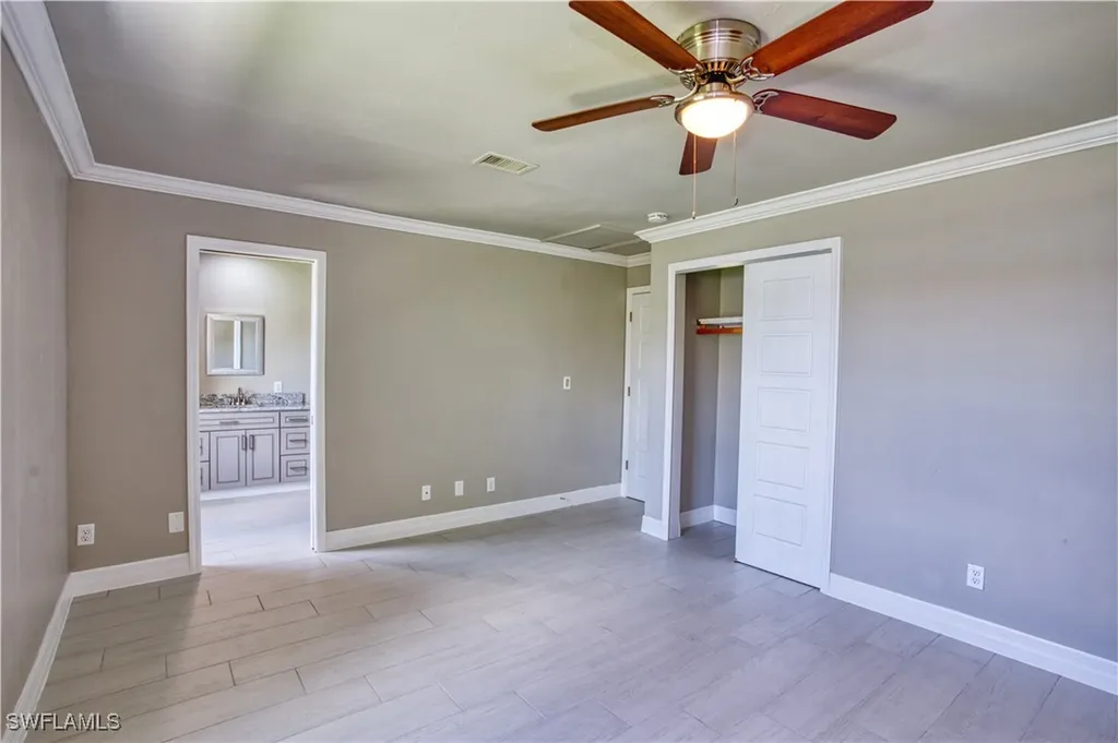 911 SW 3rd Avenue Cape Coral FL 33991